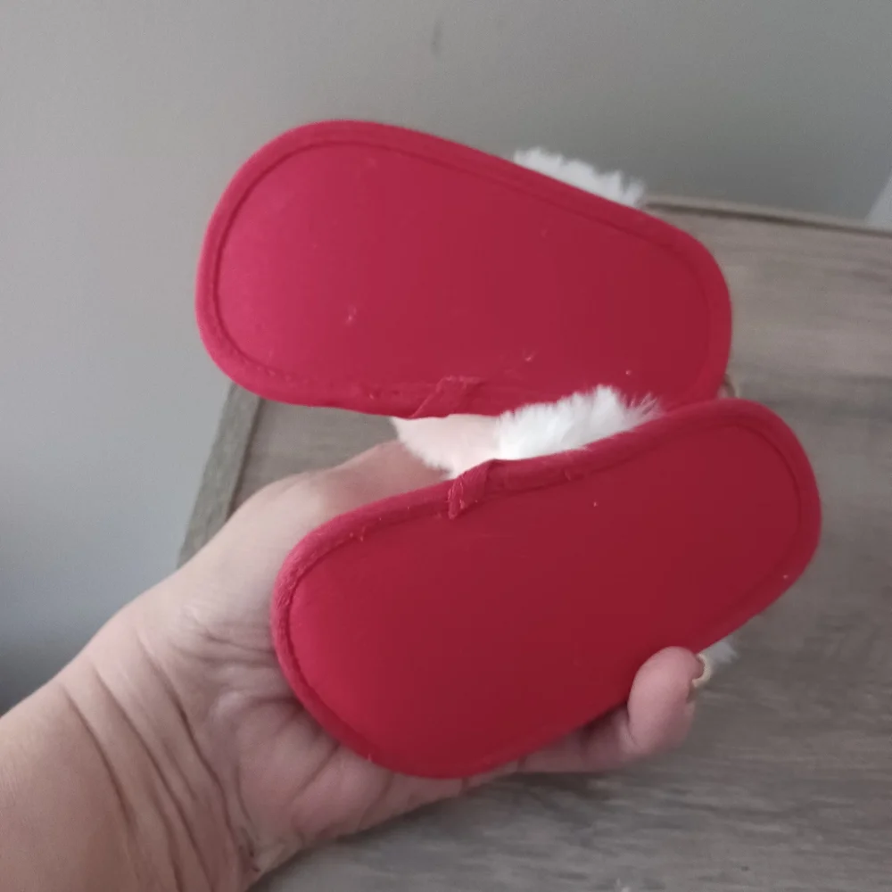 Holiday Time Valentine's Day Strap Back Red Clogs Slippers Sz 3/6M